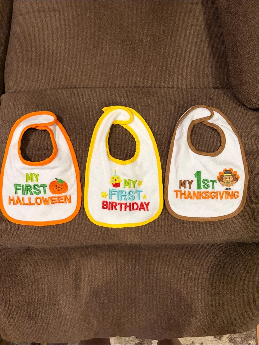 (NWOT) My First Holiday Baby Bibs Set of 3